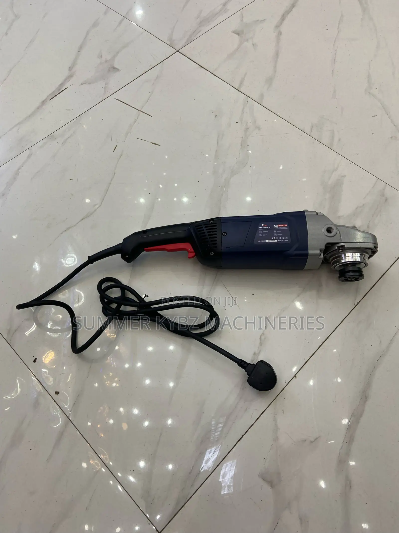 Classic 950w Maxmech Angle Grinder