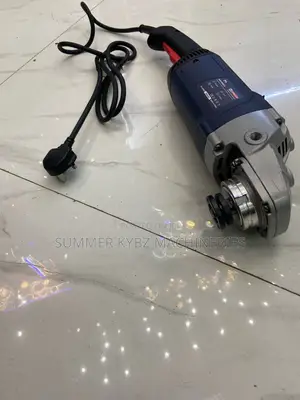 Classic 950w Maxmech Angle Grinder