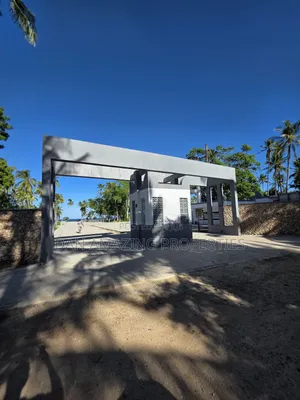 1/2 an Acre Beachfront for Sale in Msa Kanamai Majengo in Gated Zone