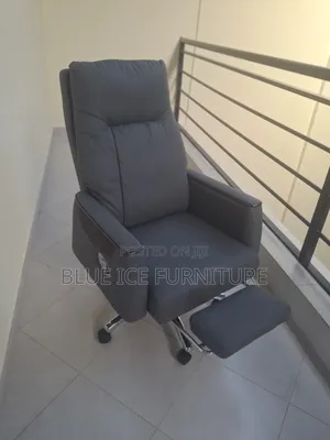 Compact Executive Office Chair