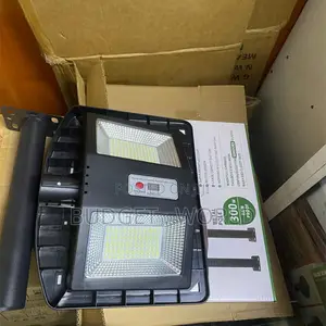Powerful Outdoor Security Lighting–300w Solar Street Light