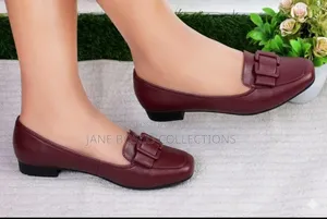 Ladies Flat Shoes