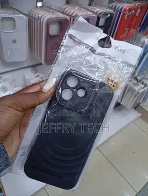 Black Ripple-Patterned Phone Case for the iPhone 17 Pro Series.