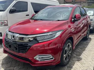 Honda Vezel 1.5 Hybrid 2WD 2020 Red
