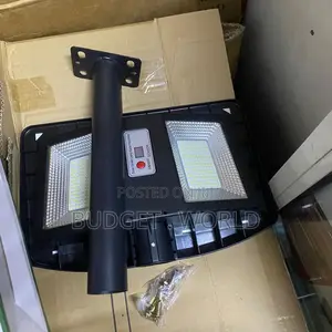 Ideal for Large Areas– Powerful 300w Solar Street Ligh