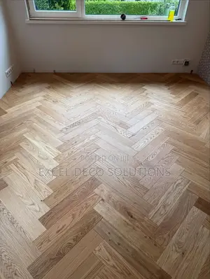 Modern Herringbone SPC Floors – Premium Wooden Look