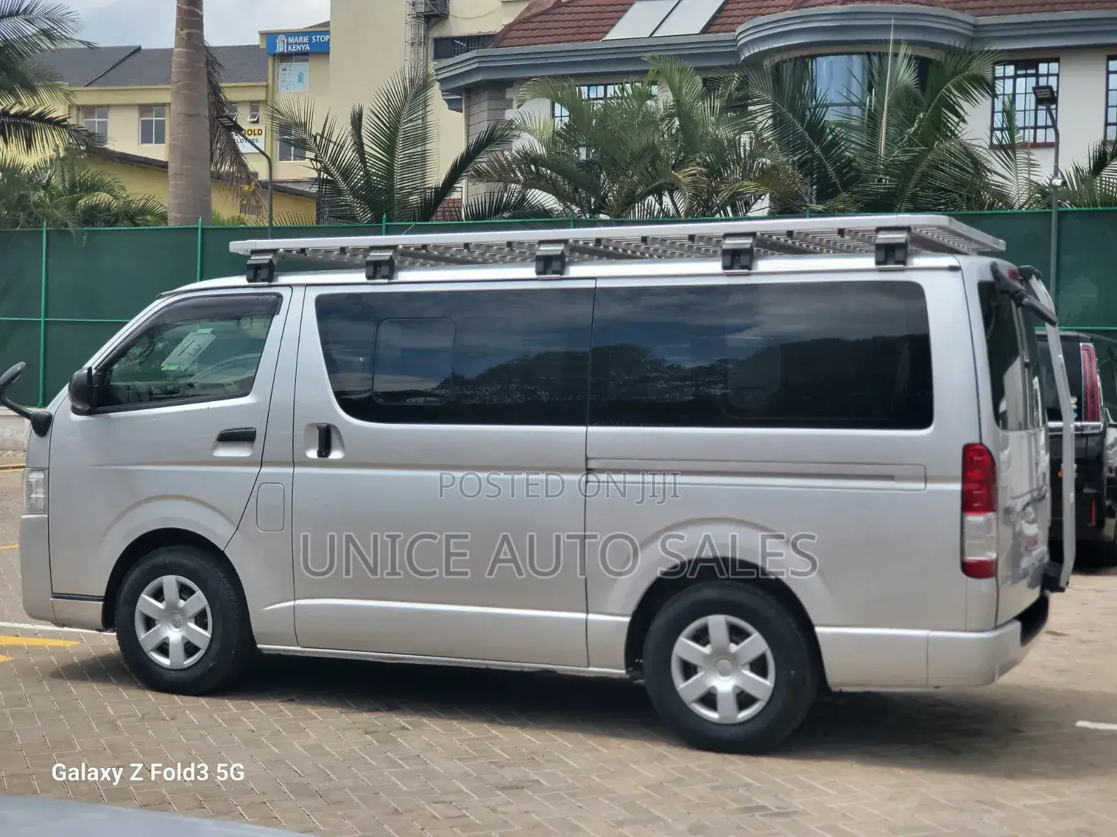 Toyota HiAce 2019 Silver