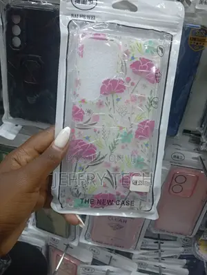 Clear Phone Case Designed for the Samsung Galaxy S25 Ultra.