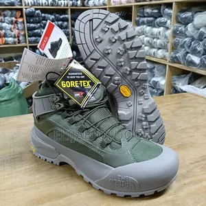 Northface Boots Jungle Green 
Size 40-44