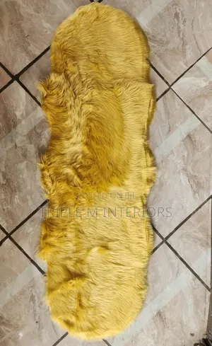 Deluxe Chiwawa Bedside Carpet | Soft Touch Natural Sheepskin Rug