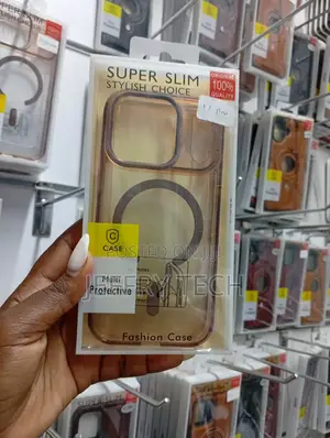 Magnetic Translucent Case Compatible With the iPhone 17 Pro Max.