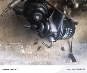 Mitsubishi L200 Handpump