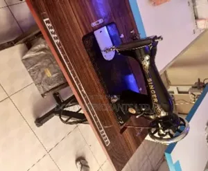 Singer Sewing Machine