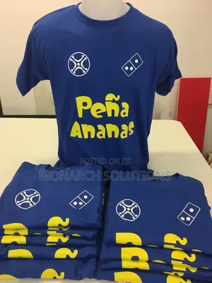 Black Tshirtwith Golden Artwork