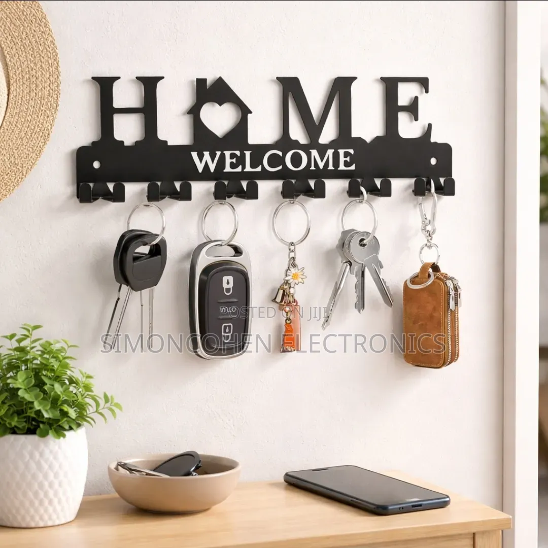 Black Metal Wall-Mounted Key Holder