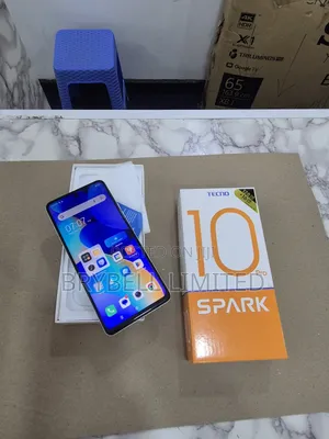 Tecno Spark 10 Pro 128 GB White