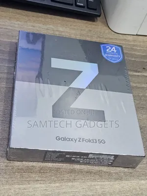New Samsung Galaxy Z Fold3 5G 256 GB Black