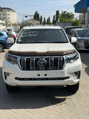 Toyota Land Cruiser Prado 2.8 2021 White