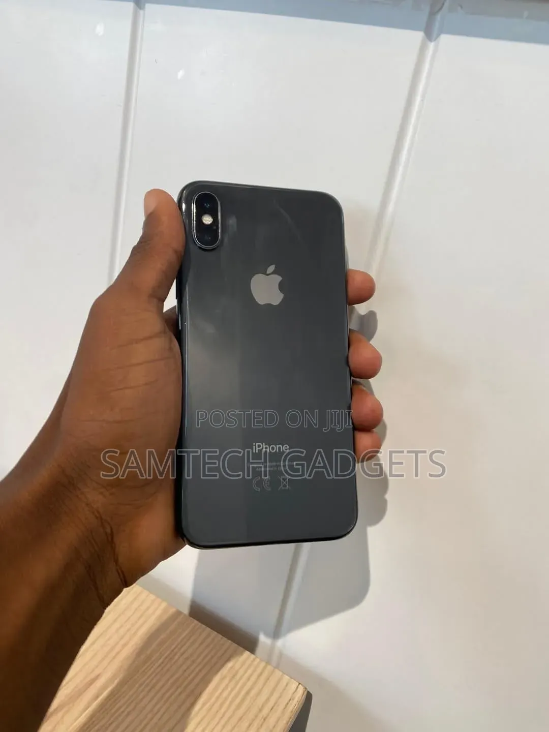Apple iPhone X 64 GB Black