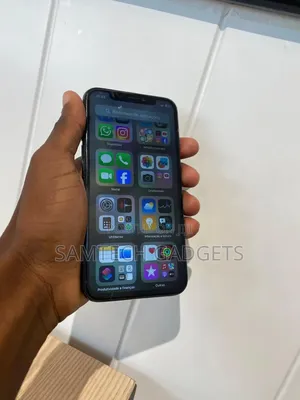 Apple iPhone X 64 GB Black
