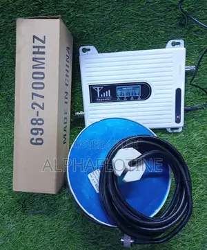 Multi-Band Device to Enhance Weak Cellular Signals 5g-Quadband Repeate