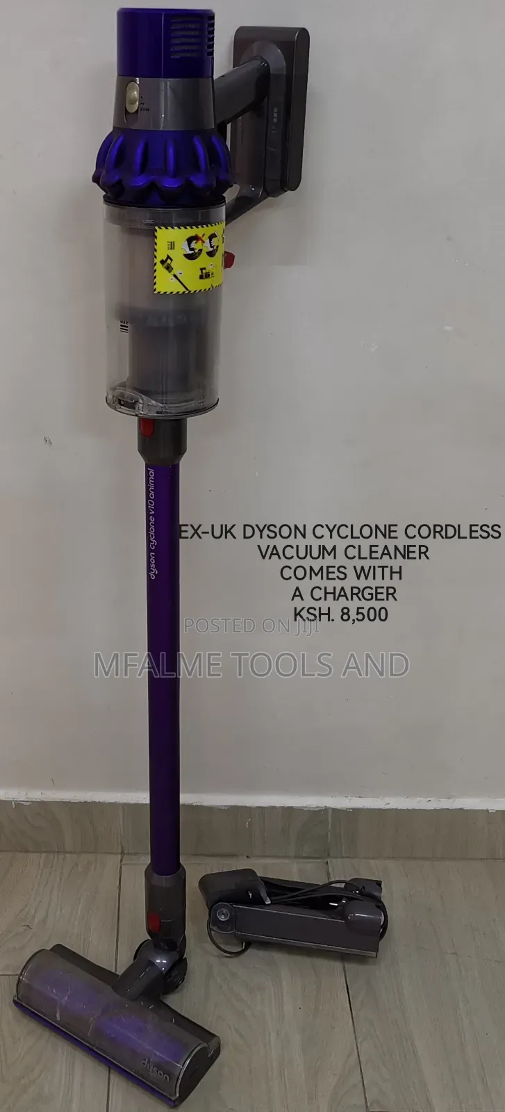 Cyclone Cordless Vacuum Cleaner