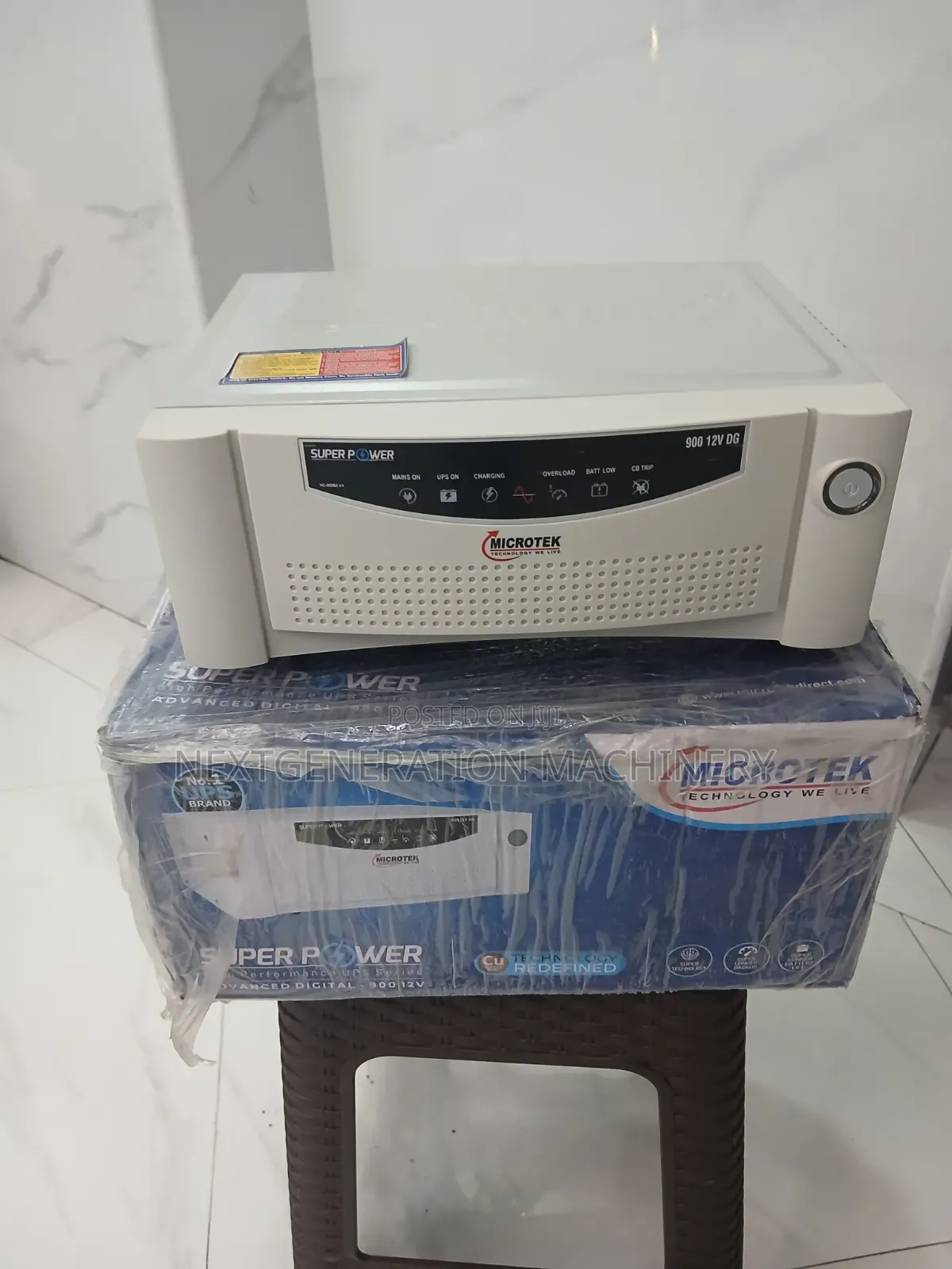Microtek 900watts Power Inverter
