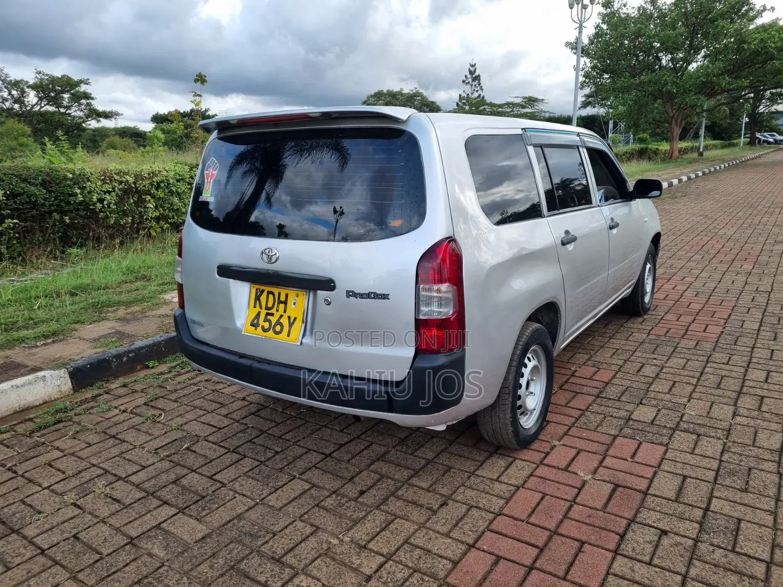 Toyota Probox 2014 Silver