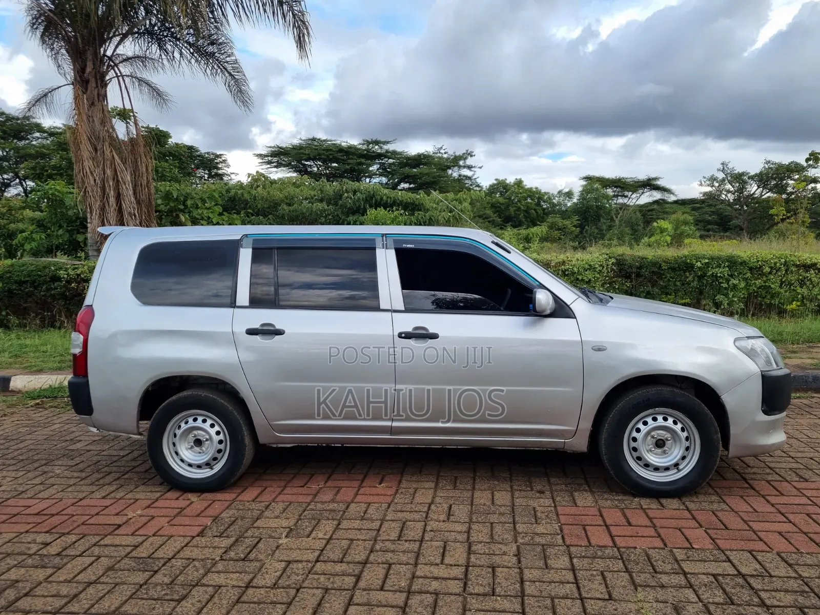 Toyota Probox 2014 Silver