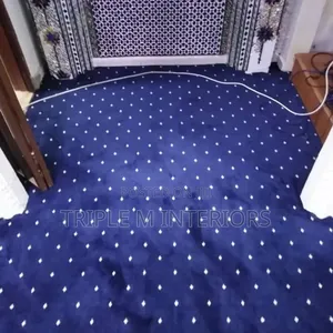 High-Quality Blue Dotted Room 12mm Thickness Carpet