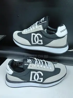 Dolce and Gabbana Dg Cushion Sneakers