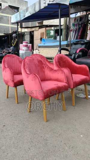 Whine Red Manicure Seats