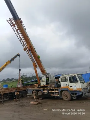 Crane for Heavy Lifting Available !!