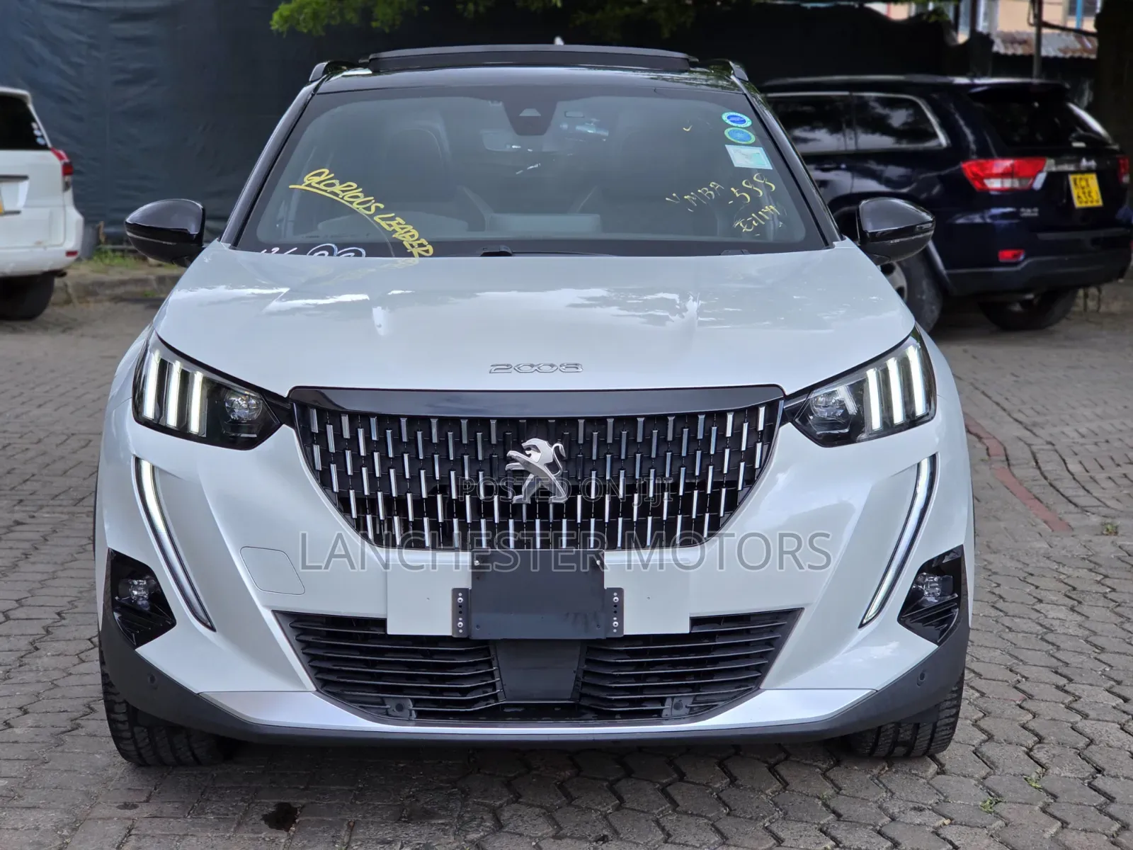 Peugeot 2008 2021 White