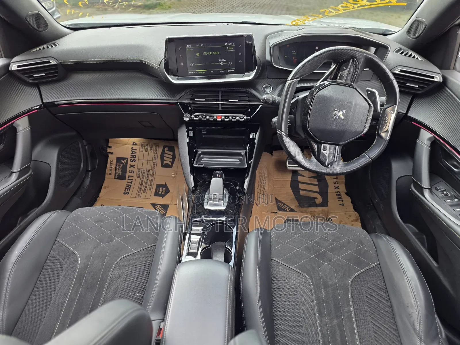 Peugeot 2008 2021 White