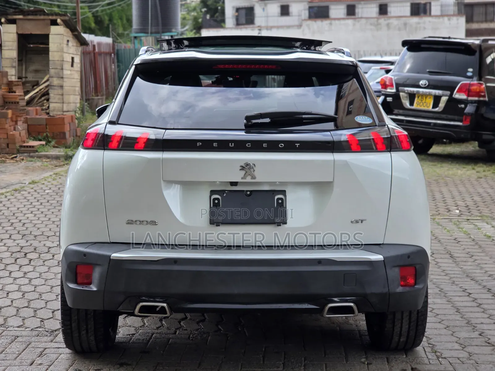 Peugeot 2008 2021 White