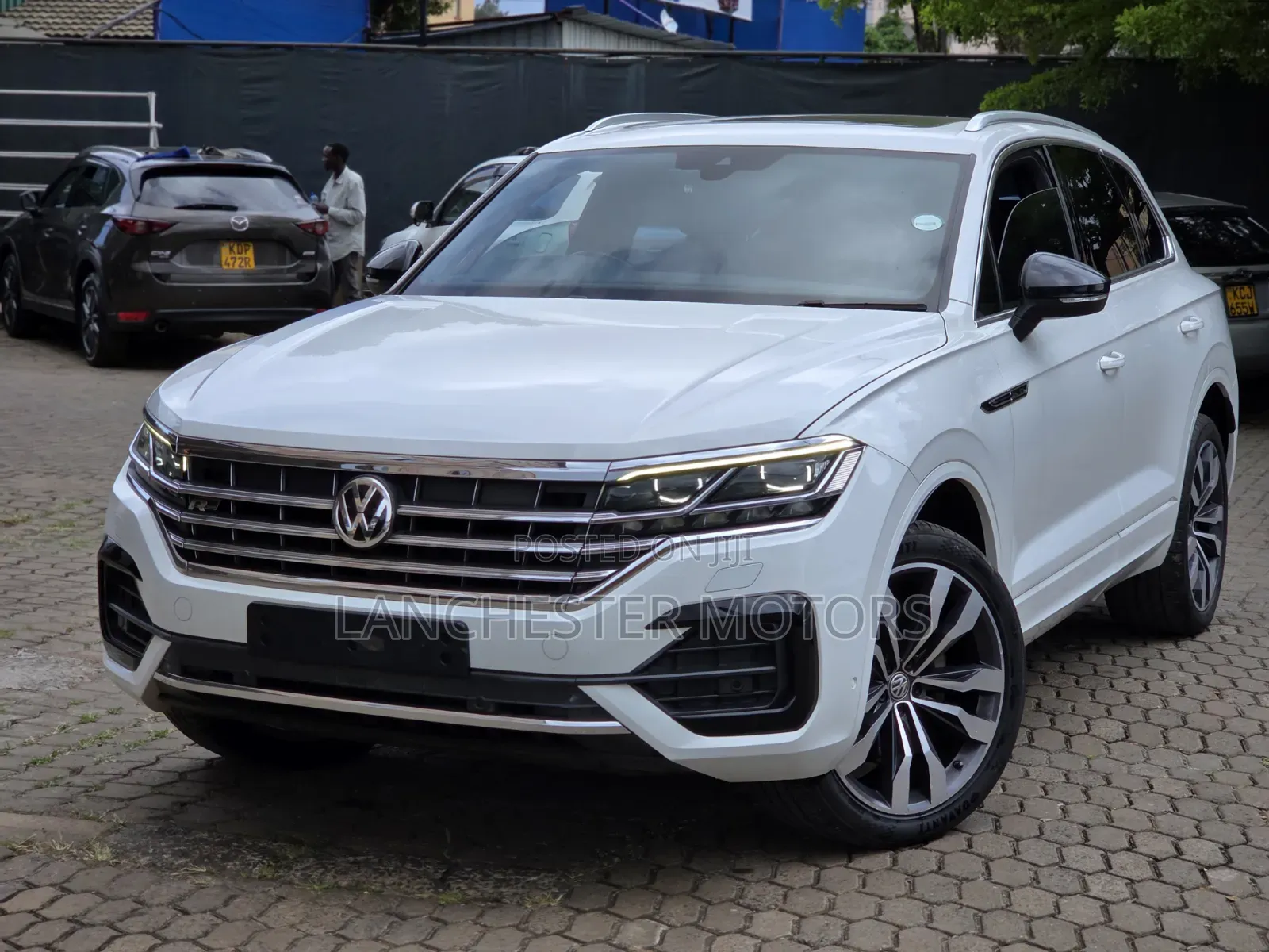 Volkswagen Touareg 2019 White