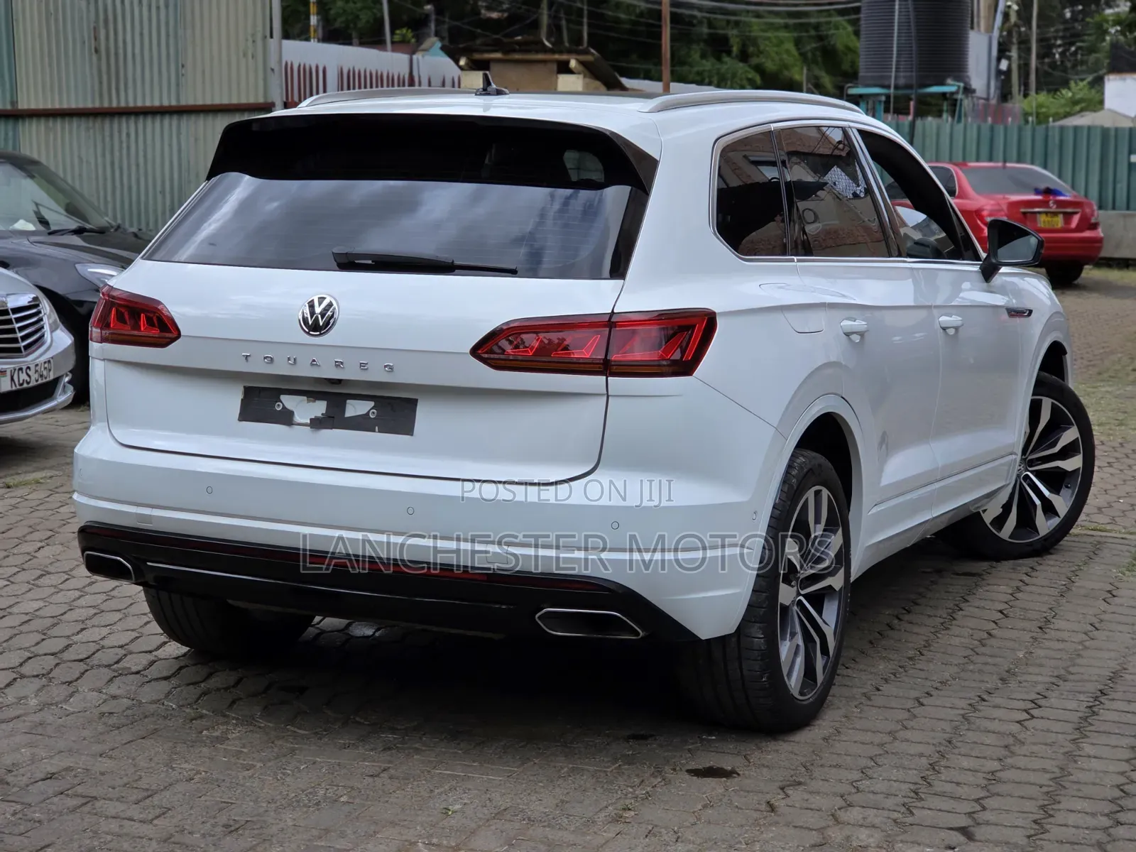 Volkswagen Touareg 2019 White