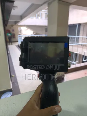 Large Capacity Handheld Inkjet Printer 12.7mm Max Printing Size