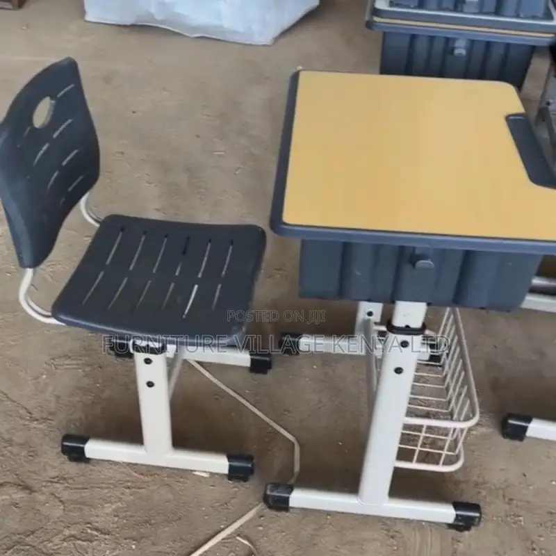 Plastic Adjustable Homework Desk and Chair Set
