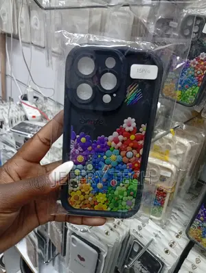 iPhone 15 Pro Silicone Case Featuring a Colorful Floral Pattern