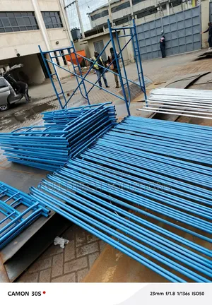Stable Steel Scaffolding Ladder 2m Height Wide Base Support