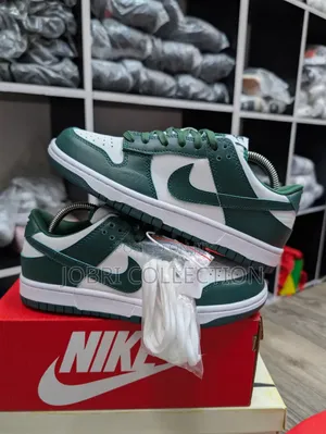 Nike Sb Green Sneakers