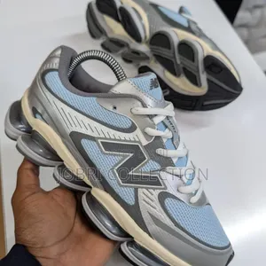 Designer New Balance 2000 Grey Sneakers