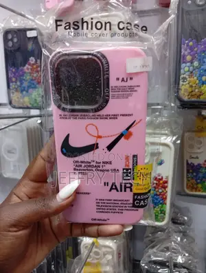 iPhone 13 Pro Case Designed in a Pink Color With an Aesthetic