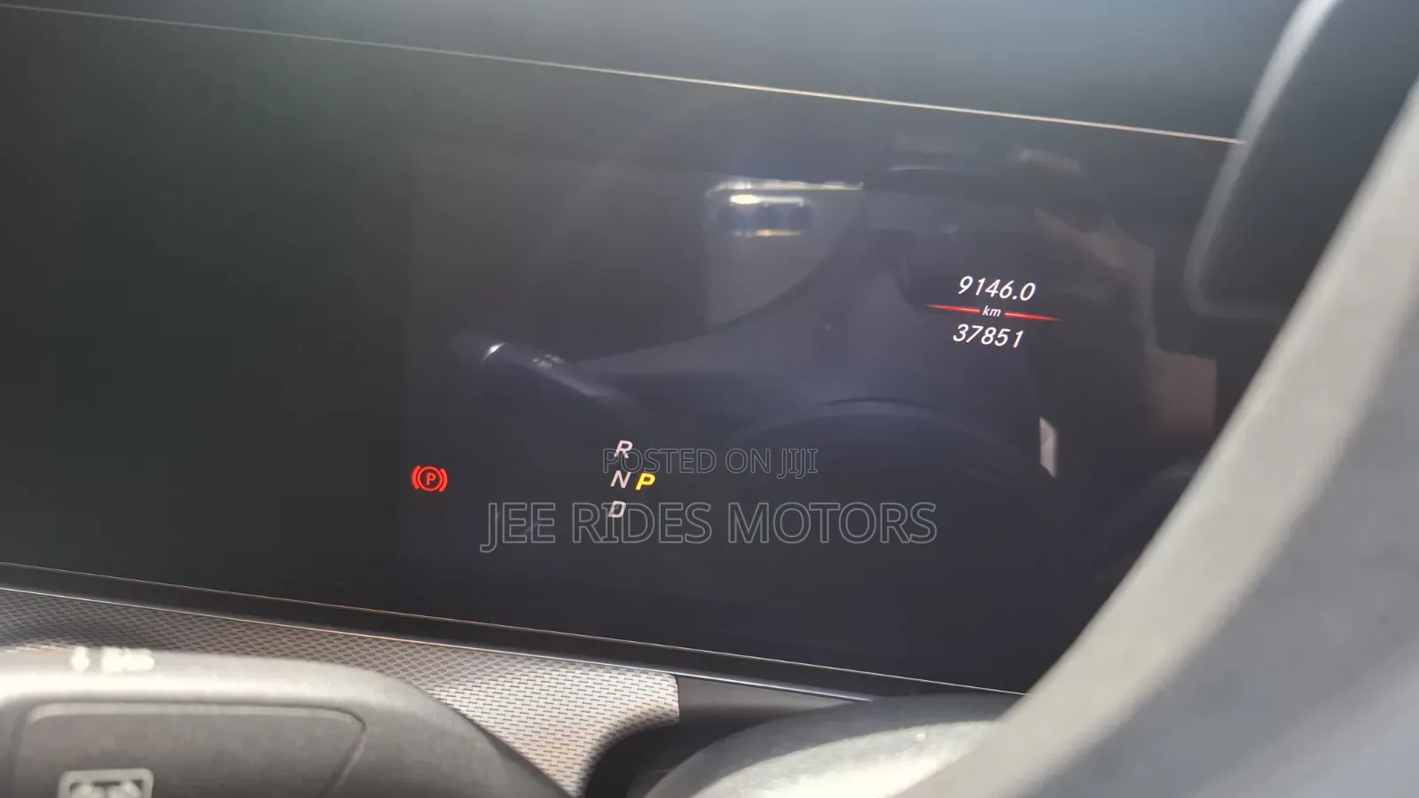 Mercedes-Benz E200 2017 Gray