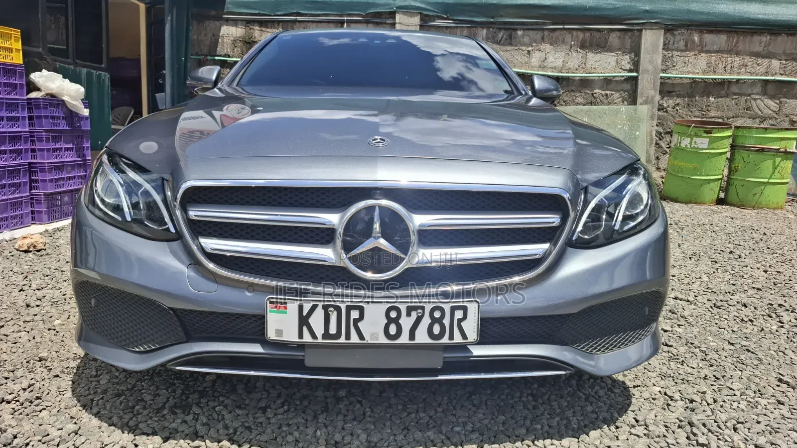 Mercedes-Benz E200 2017 Gray