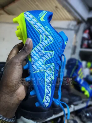 Junior Kids Soccer Boots, Football Boots Size 37-42