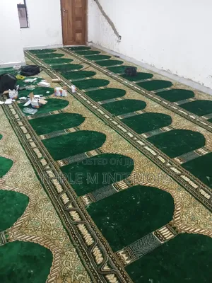 Luxury Masjid Floor Carpet Finish