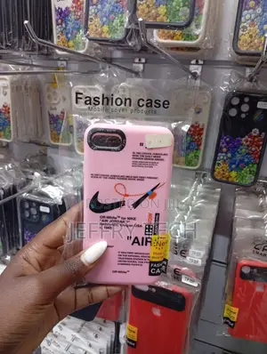 iPhone 7/8 Vibrant Pink Phone Case